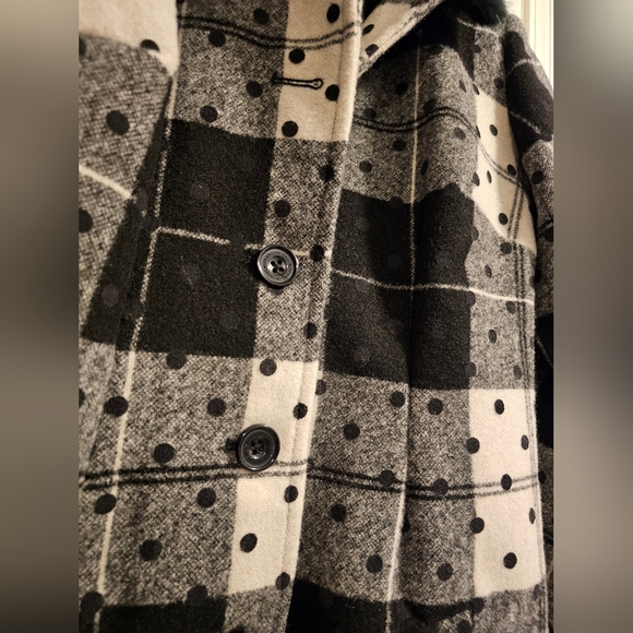 COPY - Isaac Mizrahi Polka-dot Plaid Coat- Size 8 - Picture 3 of 12